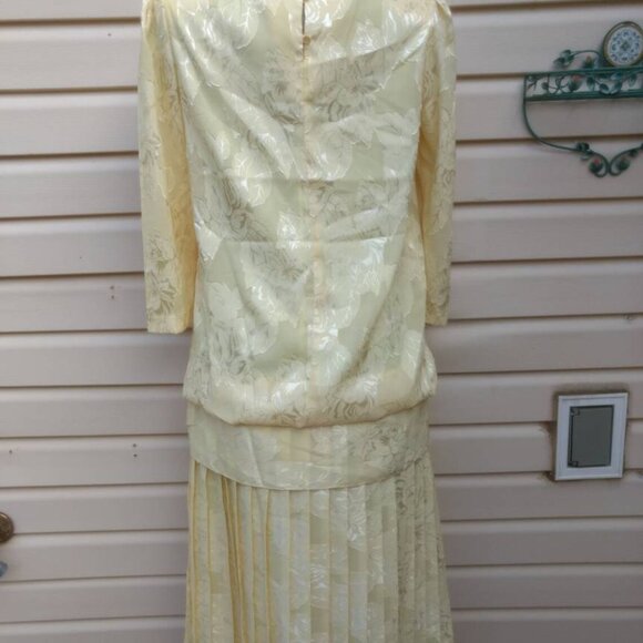 Vintage 80s Does 20s Yellow Drop Waist Dress Silky Bow Size 9/10 - Picture 8 of 11
